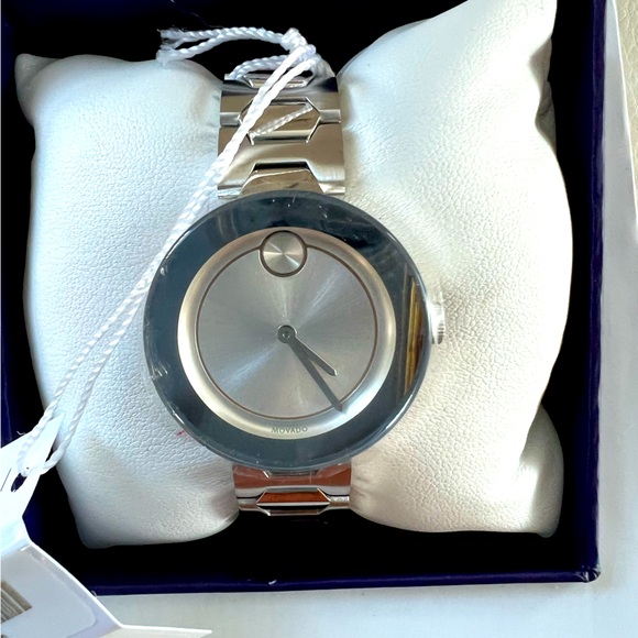 NWT Movado BOLD Silver Watch - Picture 1 of 10